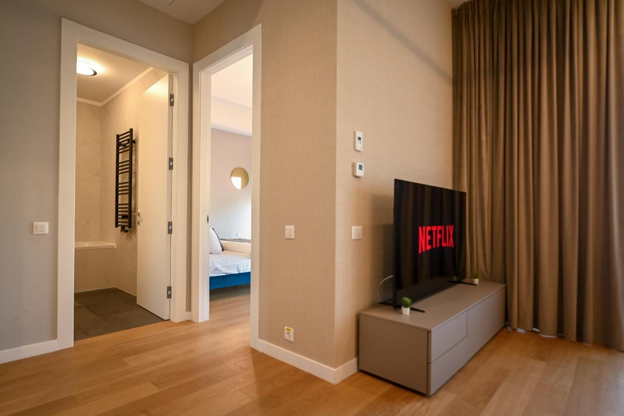 One Verdi Park Exclusive Apartments - Panoramic View & Private Parking Bucureşti Phòng bức ảnh