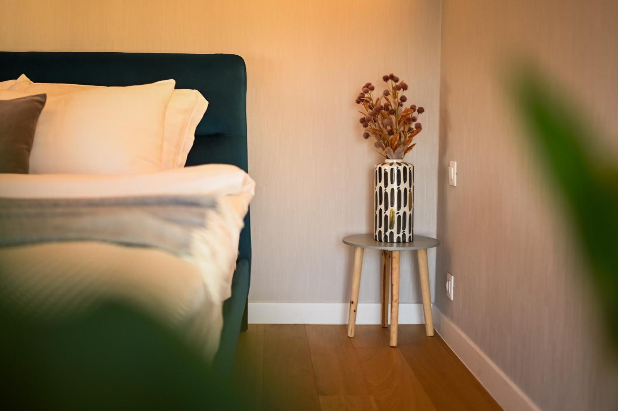 One Verdi Park Exclusive Apartments - Panoramic View & Private Parking Bucureşti Phòng bức ảnh