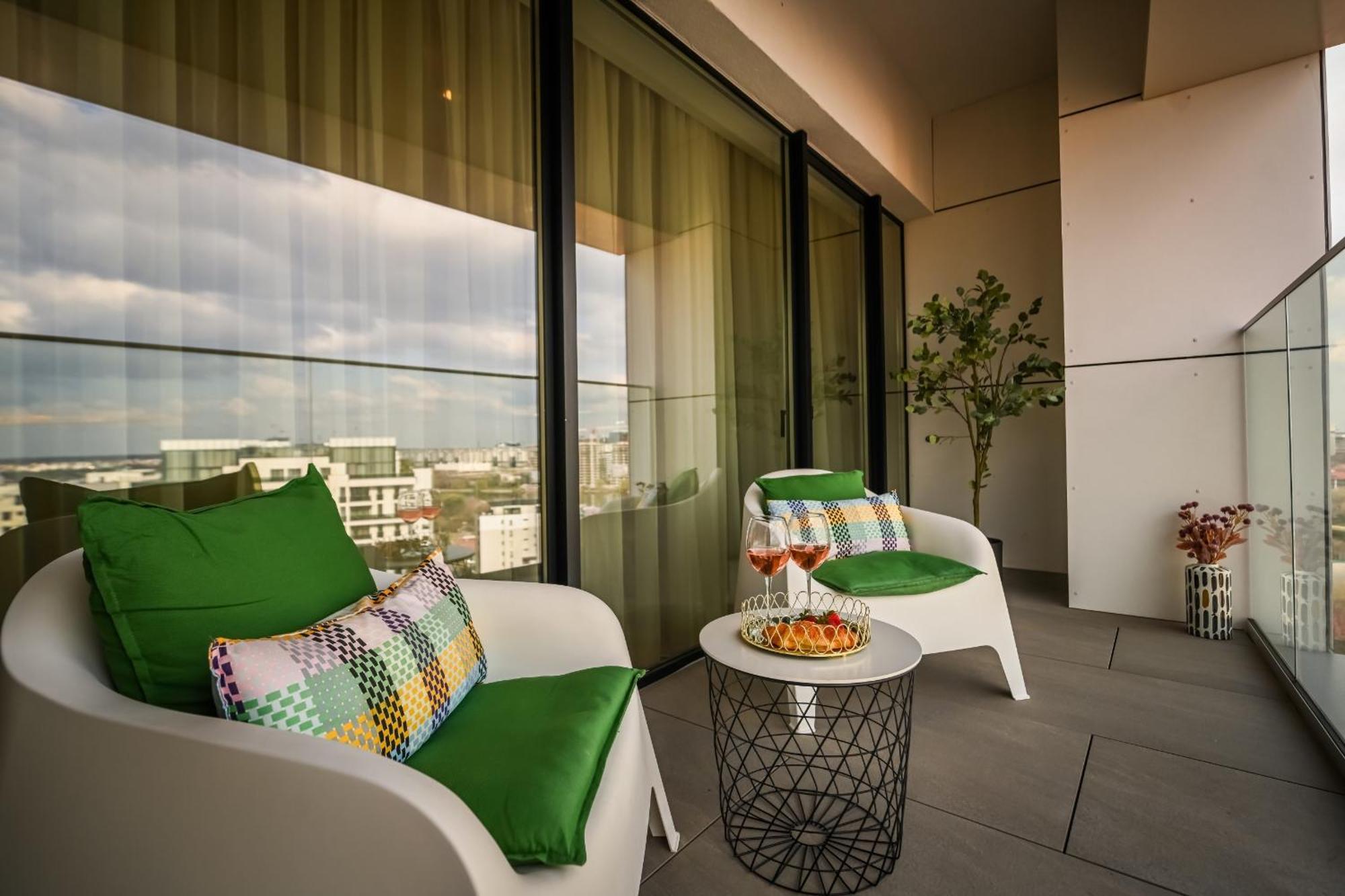 One Verdi Park Exclusive Apartments - Panoramic View & Private Parking Bucureşti Phòng bức ảnh