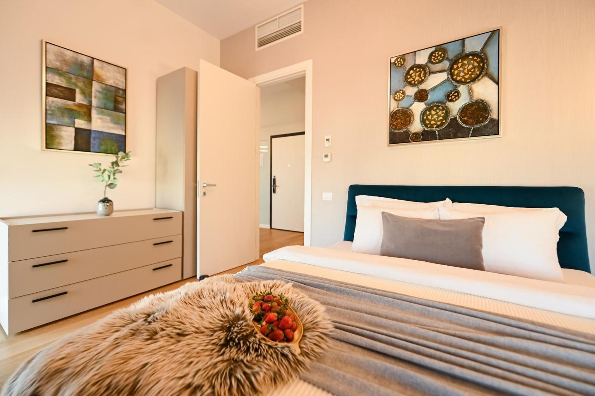 One Verdi Park Exclusive Apartments - Panoramic View & Private Parking Bucureşti Phòng bức ảnh