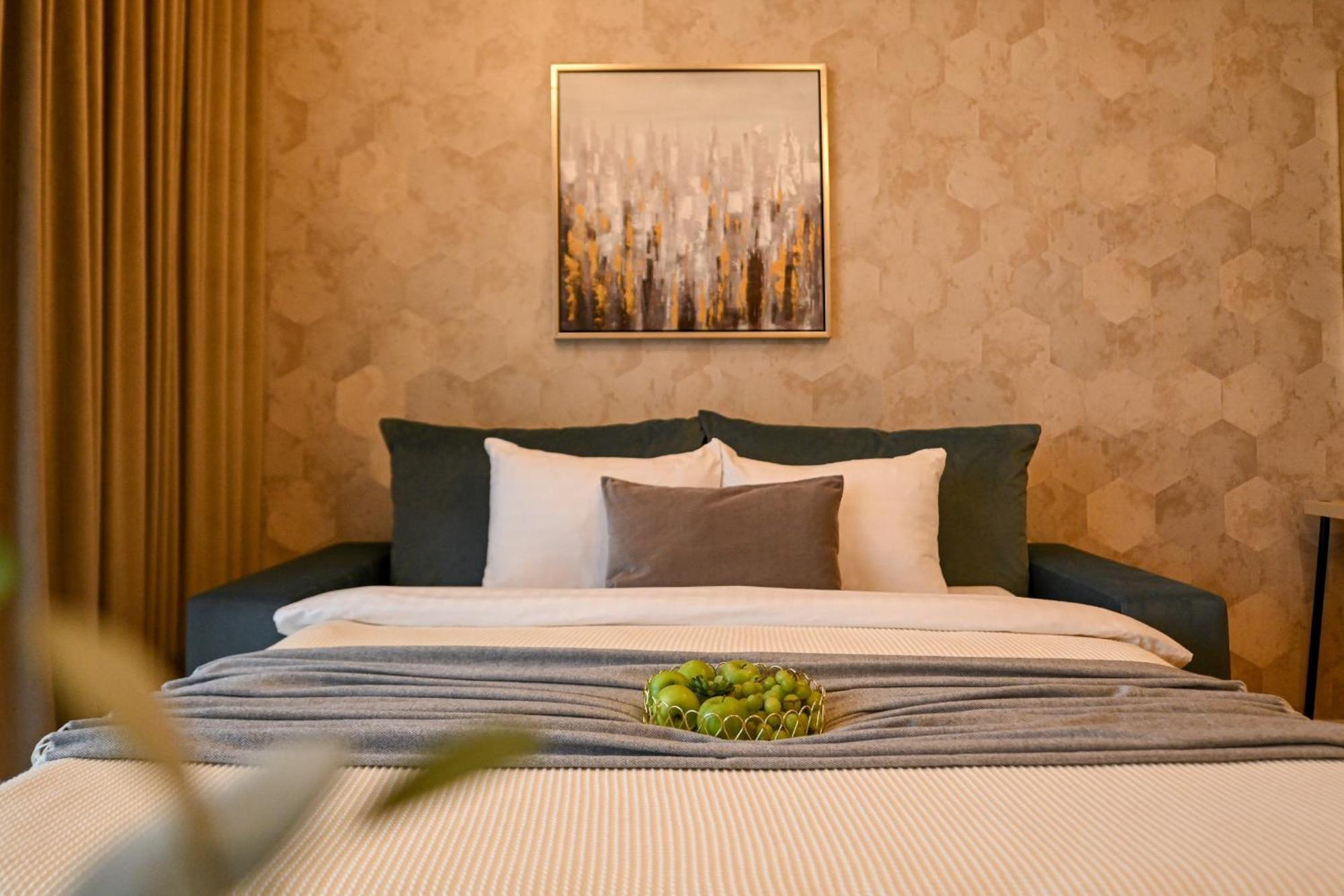 One Verdi Park Exclusive Apartments - Panoramic View & Private Parking Bucureşti Phòng bức ảnh