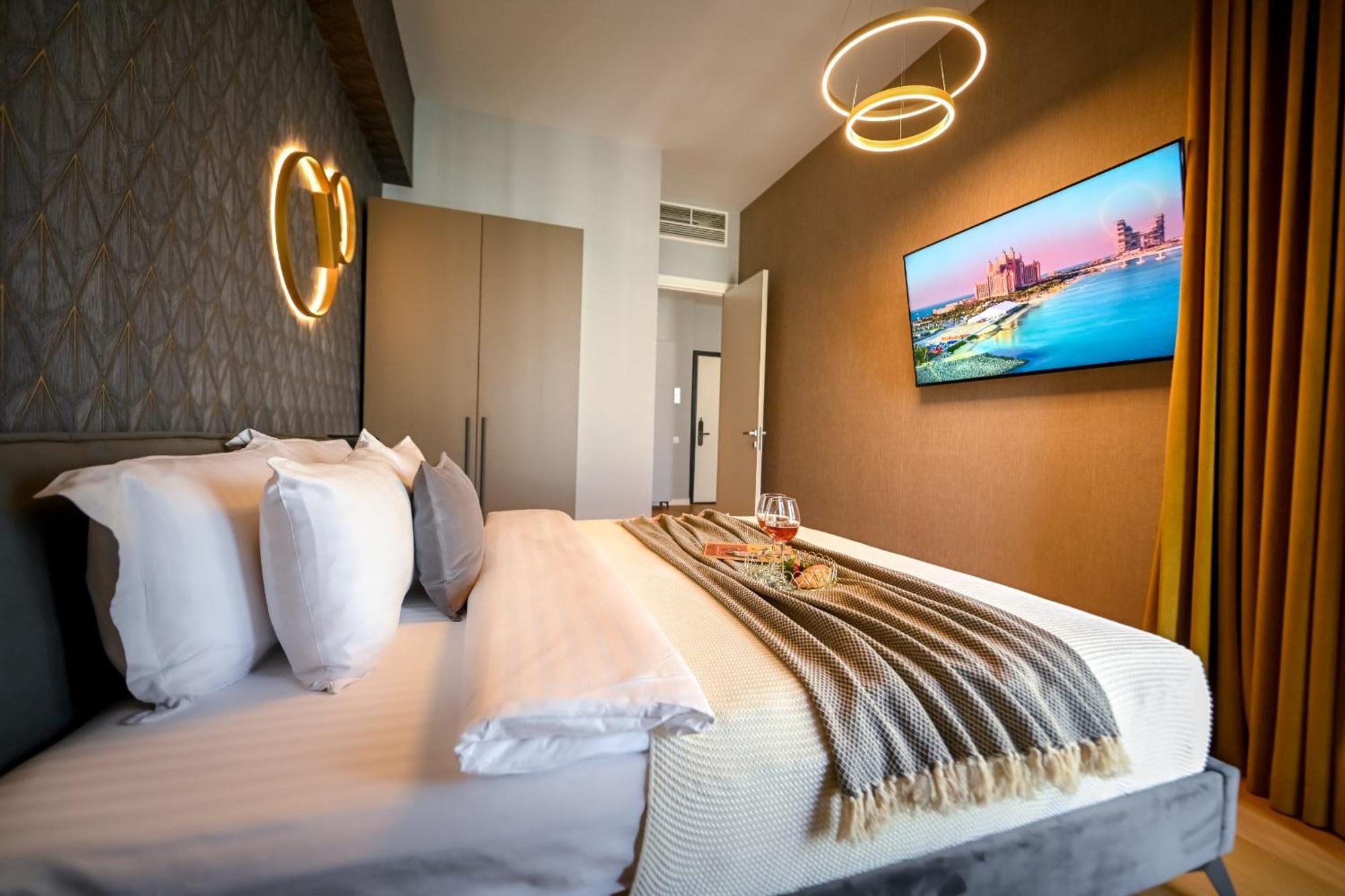 One Verdi Park Exclusive Apartments - Panoramic View & Private Parking Bucureşti Phòng bức ảnh