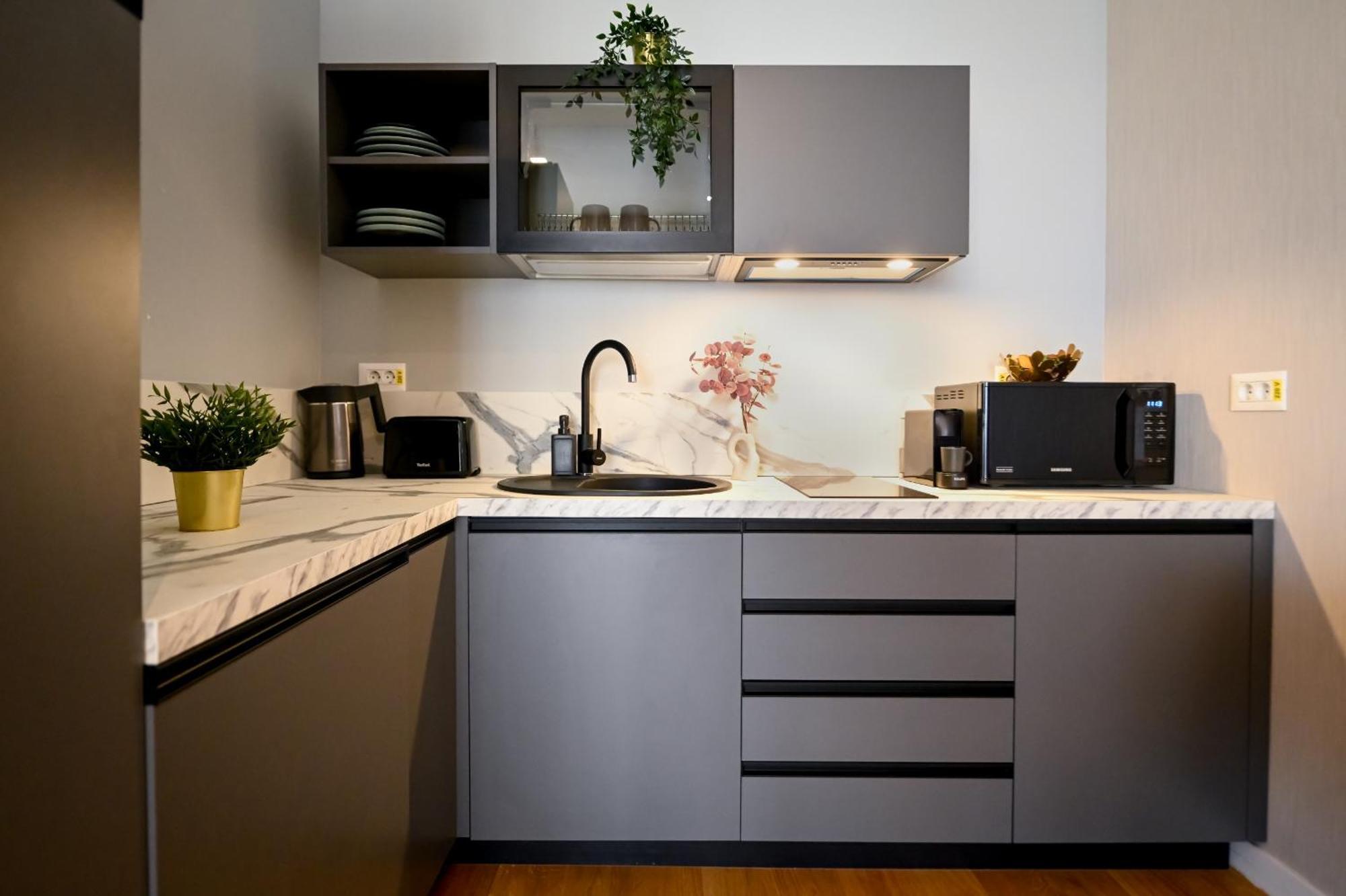 One Verdi Park Exclusive Apartments - Panoramic View & Private Parking Bucureşti Phòng bức ảnh